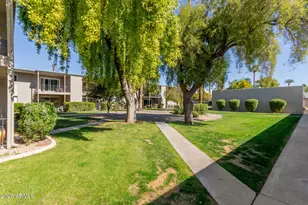 4394 N 36th St, Phoenix, AZ 85018 - Photo 23