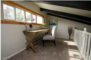 2 E Loma Ln, Phoenix, AZ 85020 - Photo 27