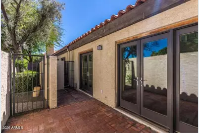 2 E Loma Lane, Phoenix, AZ 85020 - Photo 29