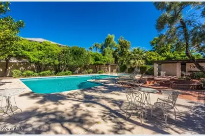 2 E Loma Lane, Phoenix, AZ 85020 - Photo 31