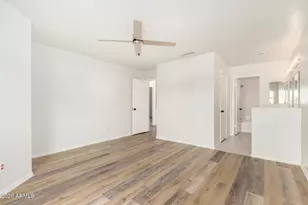 1710 E Greenway Cir, Phoenix, AZ 85042 - Photo 13