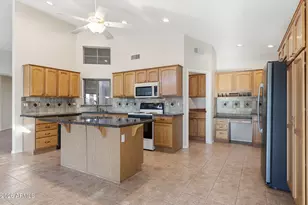 15777 W Earll Dr, Goodyear, AZ 85395 - Photo 11