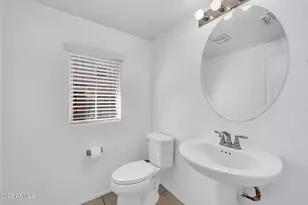 2121 N 77th Dr, Phoenix, AZ 85035 - Photo 19