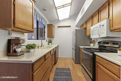 13829 W Oak Glen Drive, Sun City West, AZ 85375 - Photo 5