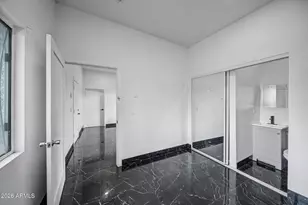 4020 S 15th St, Phoenix, AZ 85040 - Photo 9