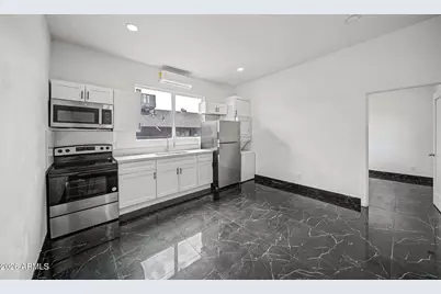 4020 S 15th Street, Phoenix, AZ 85040 - Photo 3