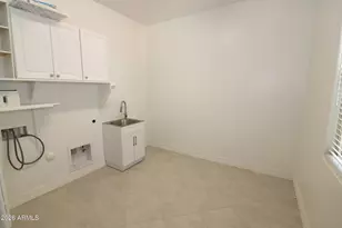 2110 E Aquarius Pl, Chandler, AZ 85249 - Photo 27