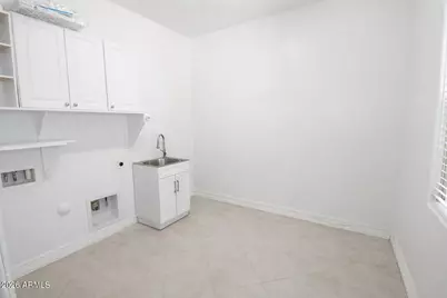 2110 E Aquarius Place, Chandler, AZ 85249 - Photo 13