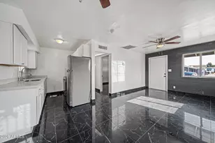 4028 S 15th St, Phoenix, AZ 85040 - Photo 17