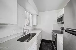 4028 S 15th St, Phoenix, AZ 85040 - Photo 15