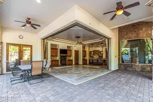 3037 E Waterman Way, Gilbert, AZ 85297 - Photo 3