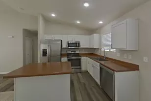 22671 N Scott Dr, Maricopa, AZ 85138 - Photo 5