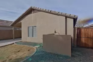 22671 N Scott Dr, Maricopa, AZ 85138 - Photo 15