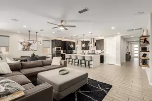 6974 W Spur Dr, Peoria, AZ 85383 - Photo 7