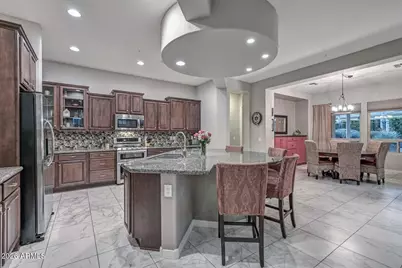 12956 W Eagle Ridge Lane, Peoria, AZ 85383 - Photo 5