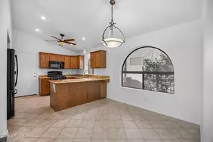 18064 W Stinson Dr, Surprise, AZ 85374 - Photo 11