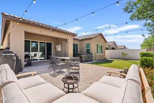 21128 E Arroyo Verde Dr, Queen Creek, AZ 85142 - Photo 25