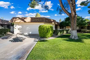 10334 W Loma Blanca Dr, Sun City, AZ 85351 - Photo 5