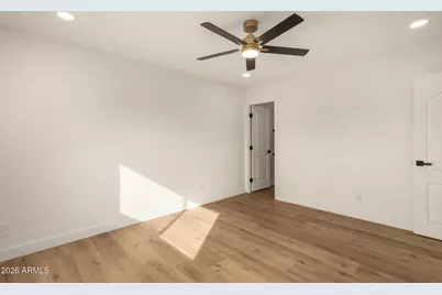 516 E Greenway Drive, Tempe, AZ 85282 - Photo 19