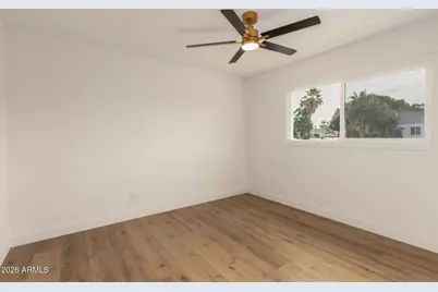 516 E Greenway Drive, Tempe, AZ 85282 - Photo 17