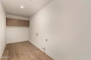 516 E Greenway Dr, Tempe, AZ 85282 - Photo 21