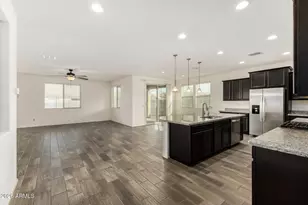 1950 W Larissa Ln, San Tan Valley, AZ 85144 - Photo 7
