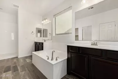 1950 W Larissa Lane, San Tan Valley, AZ 85144 - Photo 13