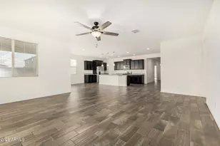 1950 W Larissa Ln, San Tan Valley, AZ 85144 - Photo 9