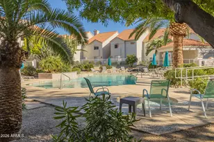 10401 N 52nd St, Paradise Valley, AZ 85253 - Photo 23