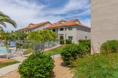 10401 N 52nd Street #110, Paradise Valley, AZ 85253 - Photo 29