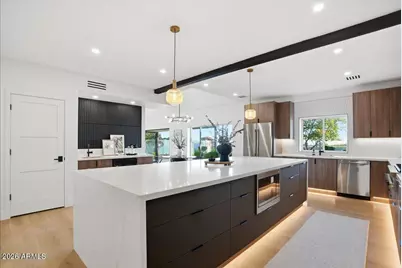 10555 E Bella Vista Drive, Scottsdale, AZ 85258 - Photo 17