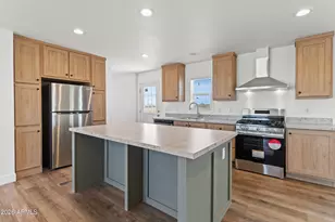 10047 W Copper Kettle Dr, Casa Grande, AZ 85193 - Photo 3