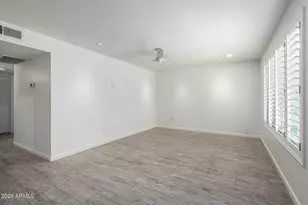 5807 S Palm Dr, Tempe, AZ 85283 - Photo 5