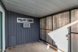 10401 N Cave Creek Rd, Phoenix, AZ 85020 - Photo 19