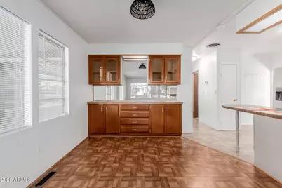 10401 N Cave Creek Road #50, Phoenix, AZ 85020 - Photo 3