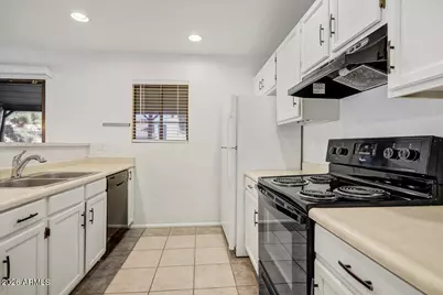 533 W Guadalupe Road #2022, Mesa, AZ 85210 - Photo 3