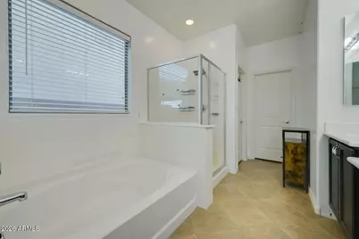 40884 W Bedford Drive, Maricopa, AZ 85138 - Photo 17