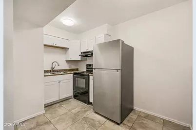 2245 N 28th Street, Phoenix, AZ 85008 - Photo 9