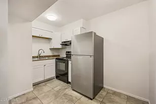 2245 N 28th St, Phoenix, AZ 85008 - Photo 9