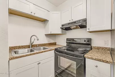 2245 N 28th Street, Phoenix, AZ 85008 - Photo 19