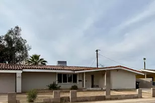 3802 N 62nd Dr, Phoenix, AZ 85033 - Photo 3