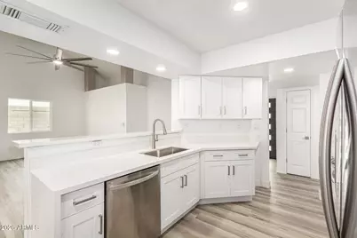 1630 W Sequoia Drive, Phoenix, AZ 85027 - Photo 15