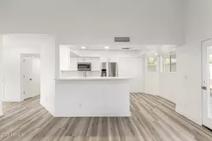 1630 W Sequoia Dr, Phoenix, AZ 85027 - Photo 13