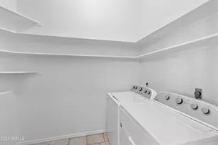 218 E Mohawk Dr, Flagstaff, AZ 86005 - Photo 11