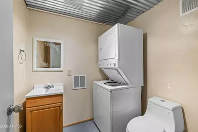 218 E Mohawk Drive, Flagstaff, AZ 86005 - Photo 29