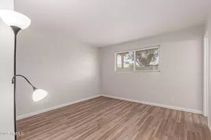 3812 W Seldon Ln, Phoenix, AZ 85051 - Photo 15