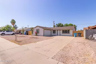 3812 W Seldon Ln, Phoenix, AZ 85051 - Photo 5