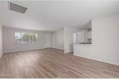 3812 W Seldon Lane, Phoenix, AZ 85051 - Photo 9