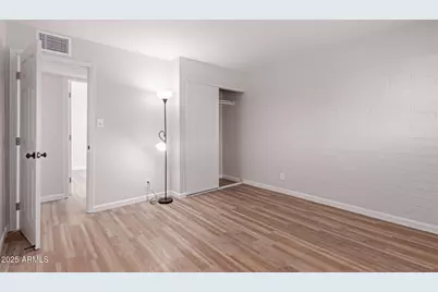 3812 W Seldon Lane, Phoenix, AZ 85051 - Photo 17