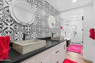 7647 E Catalina Dr, Scottsdale, AZ 85251 - Photo 11